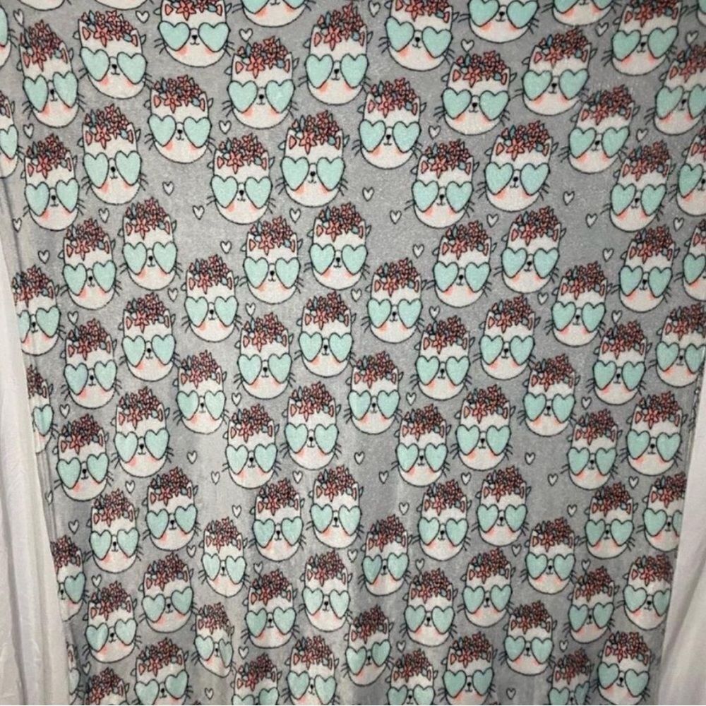 Cute kitty fleece throw